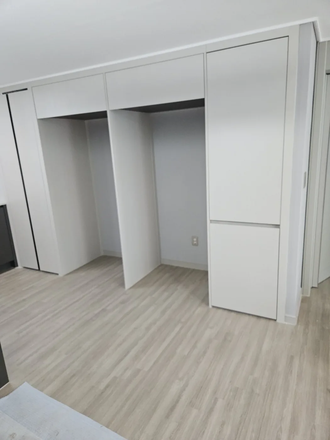 냉장고장리폼 온천동 온천마을 아파트 24평 주방 냉장고장 시공 전 집잘알김프로
